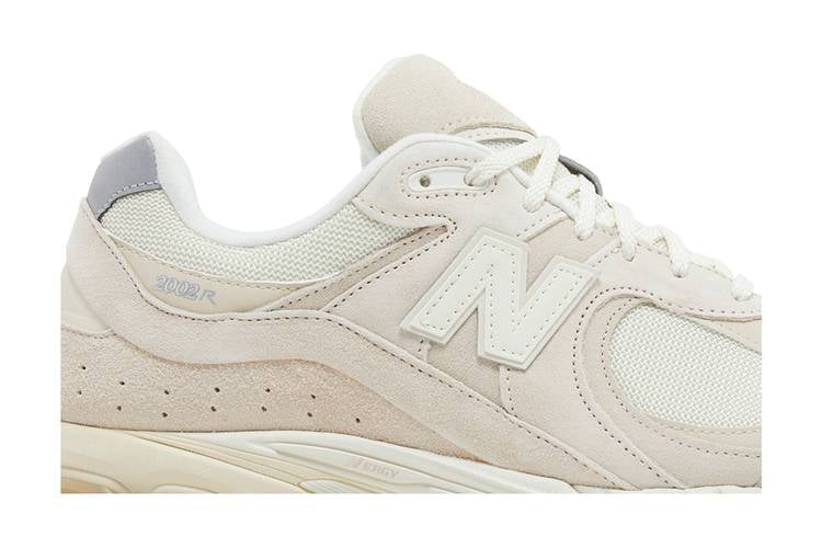 New Balance 2002R Calm Taupe