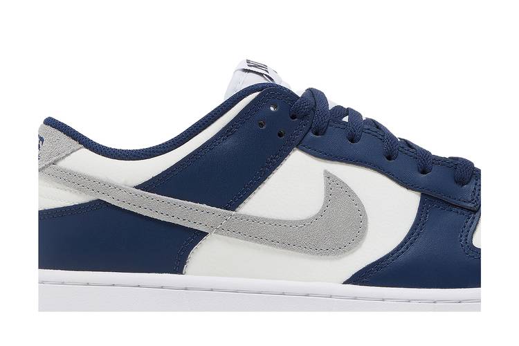 Nike Dunk Low Summit White Midnight Navy