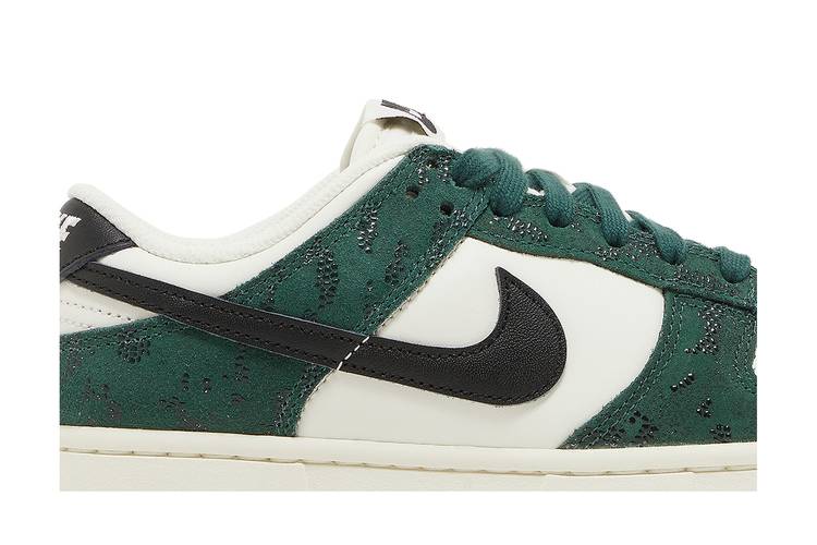 Nike Dunk Low Green Snake