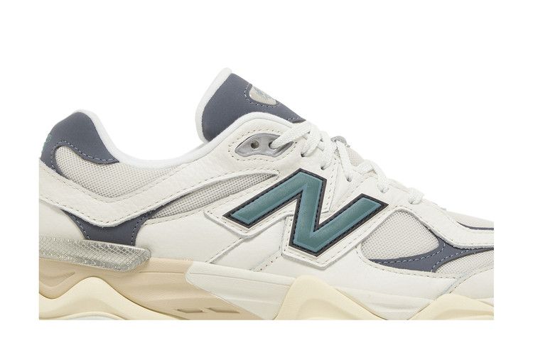 New Balance 9060 New Spruce