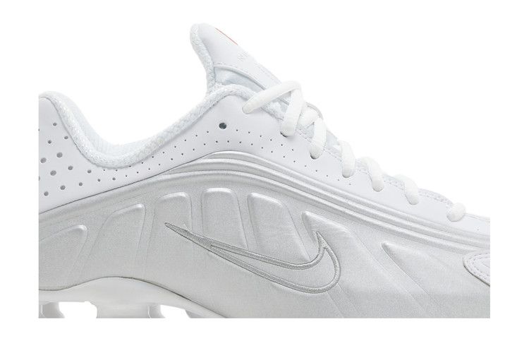 Nike Shox R4 White Metallic Silver - AR3565-101