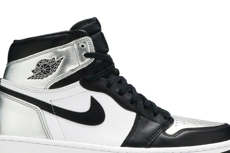 Air Jordan 1 Retro High Silver Toe