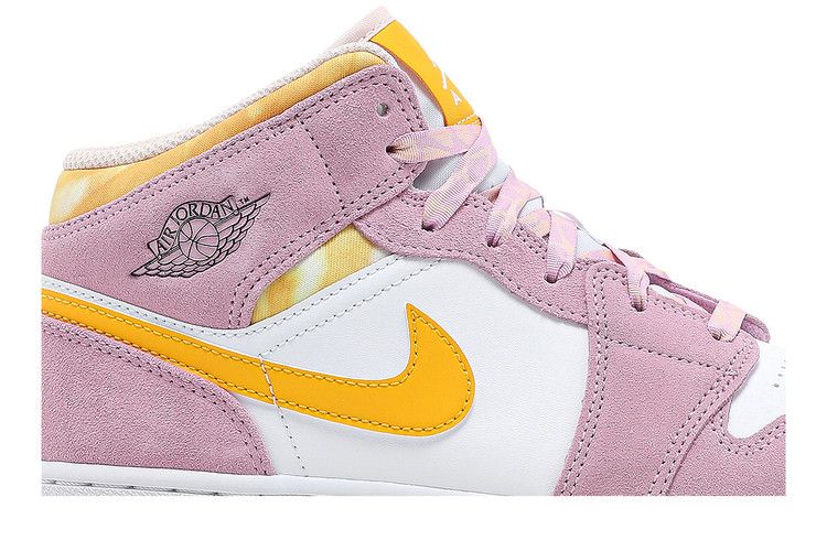 Air Jordan 1 Mid Arctic Pink