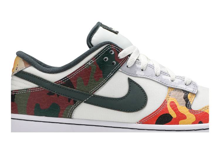 Nike Dunk Low SE Sail Multi-Camo