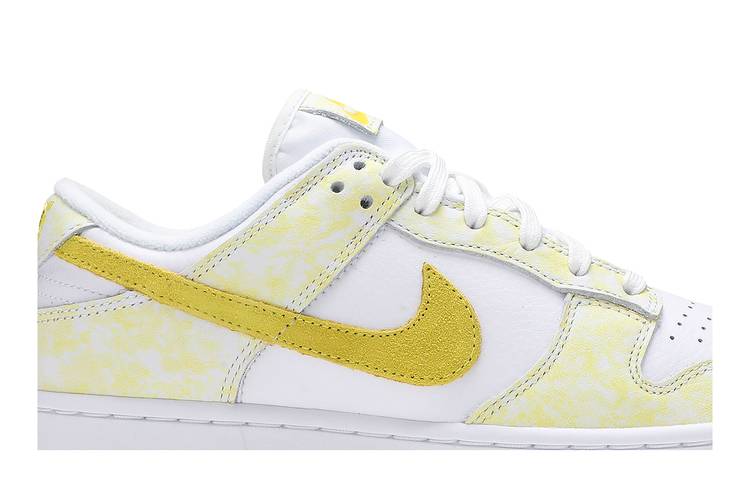 Nike Dunk Low Yellow Strike - DM9467-700