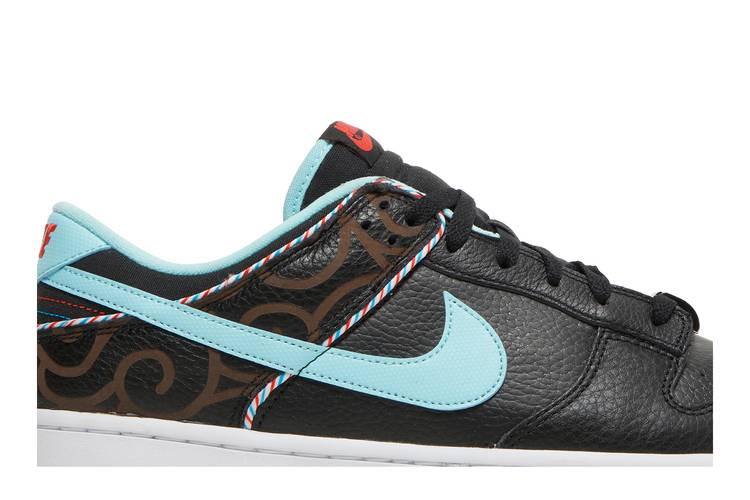 Nike Dunk Low SE Barber Shop Black